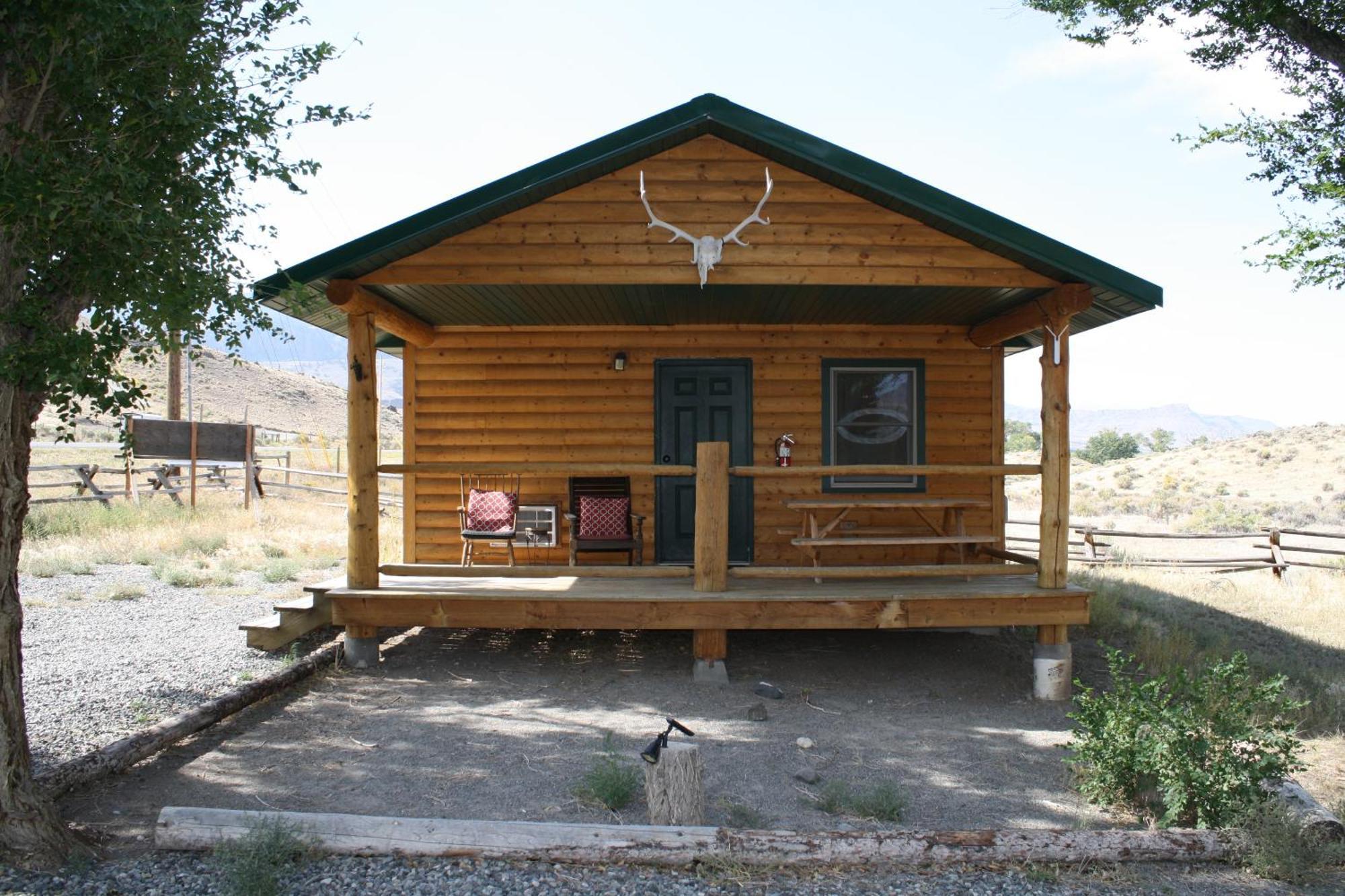 Wapiti Lodge Room photo